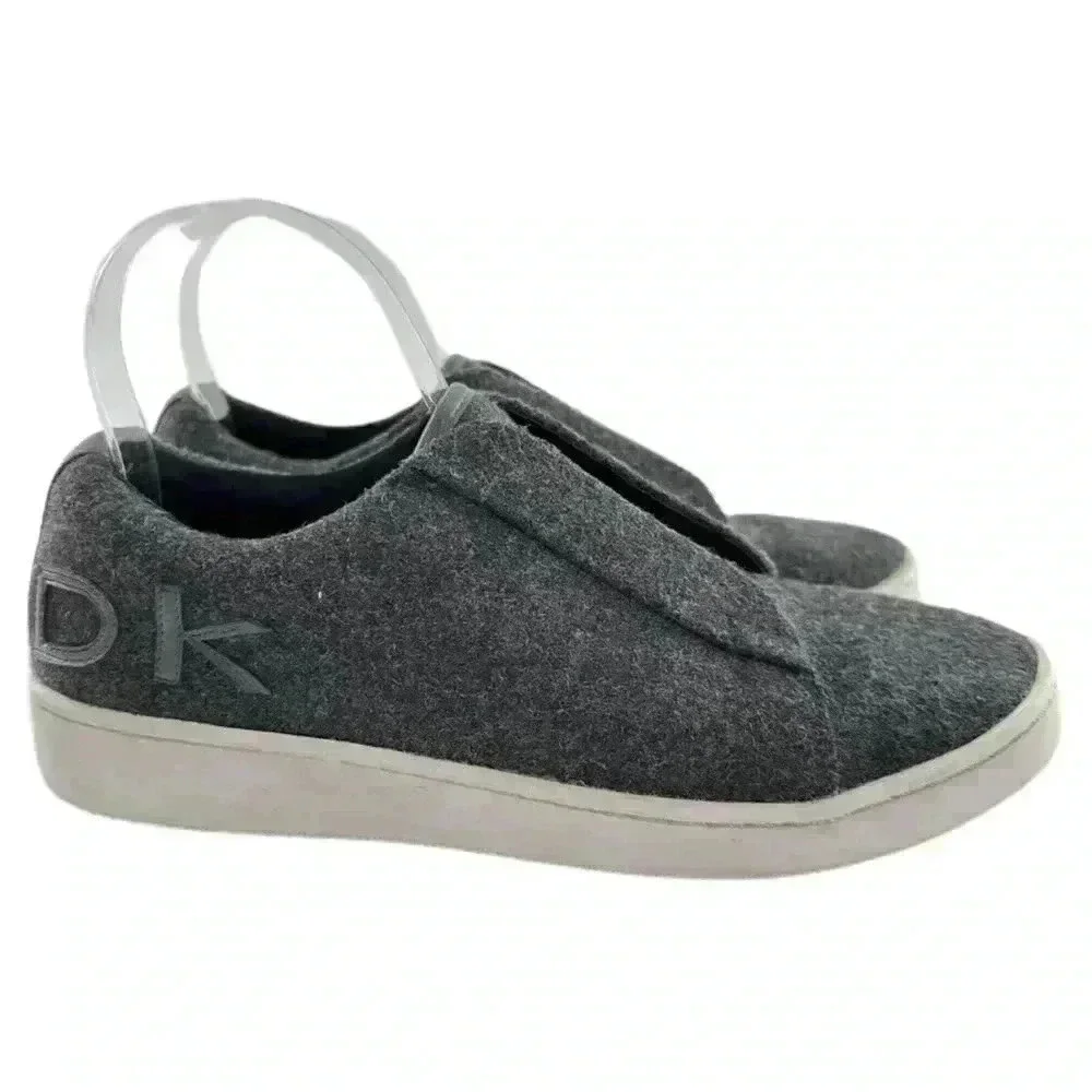 Donna Karan collection womens flats size 7 37.5 Gray wool felt slip ons
